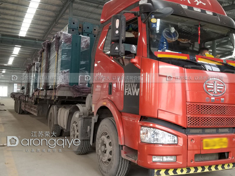 北京公交候車亭發貨案例