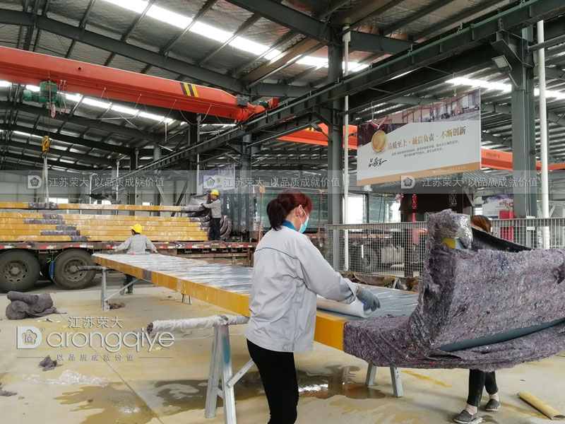 黑龍江公交候車亭發貨案例