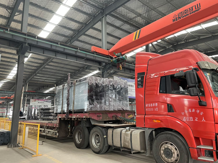 江蘇城市公交站臺(tái)候車亭發(fā)貨第二批