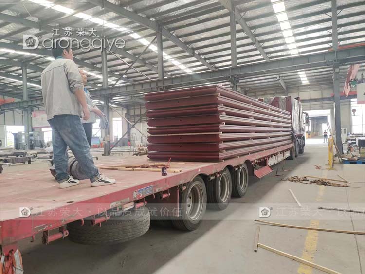 山東智能公交站臺發貨圖一